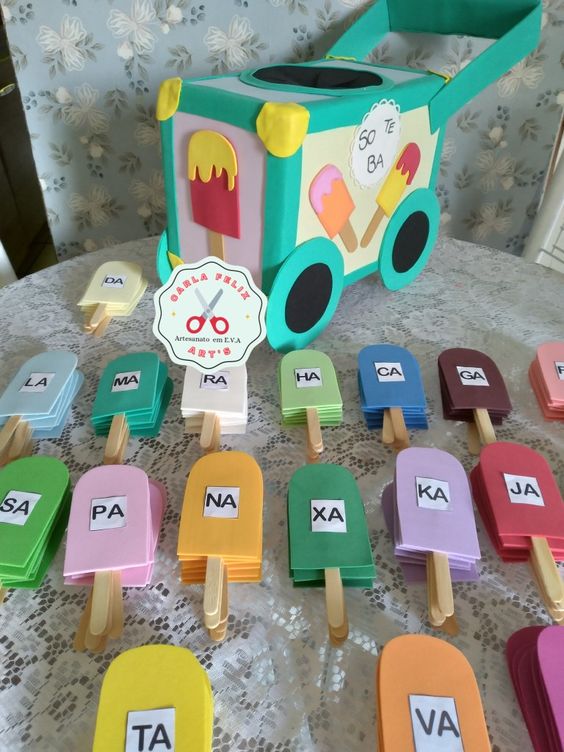 Brinquedos de eva para educação infantil